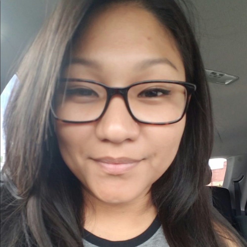 Meet your Posher, Jasmine